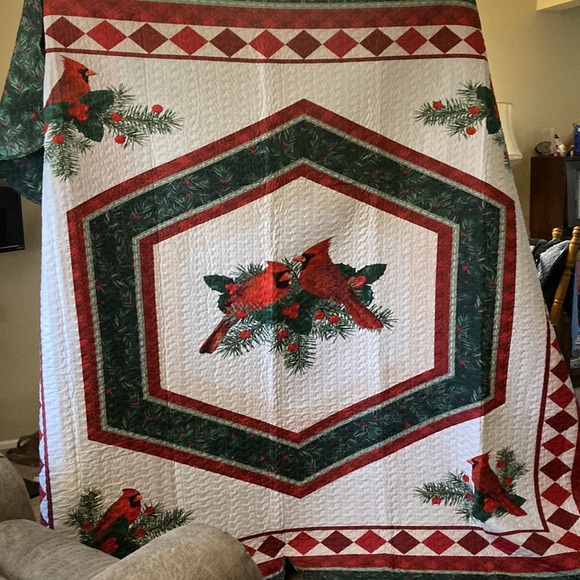 Collections Etc Bedding Nwt King Size Christmas Quilt With Two